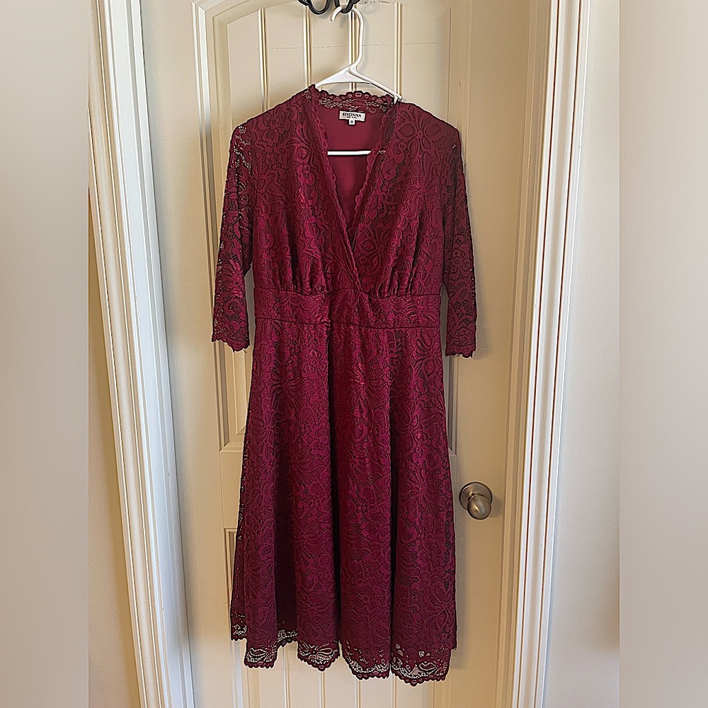 Kiyonna Mademoiselle Lace Cocktail Dress
Size 0X = 10-12 dress size